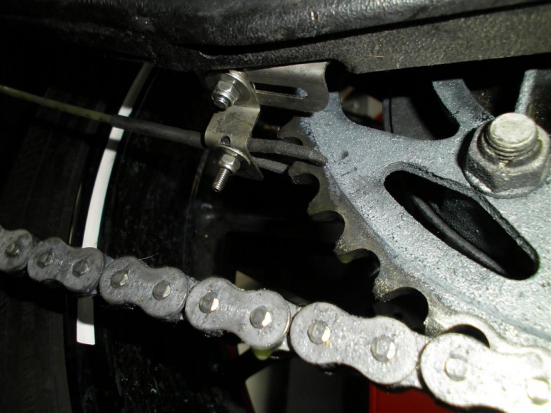 Mini nozzle fits best.
It is connected to the spool bolt. nozzle (Large).JPG